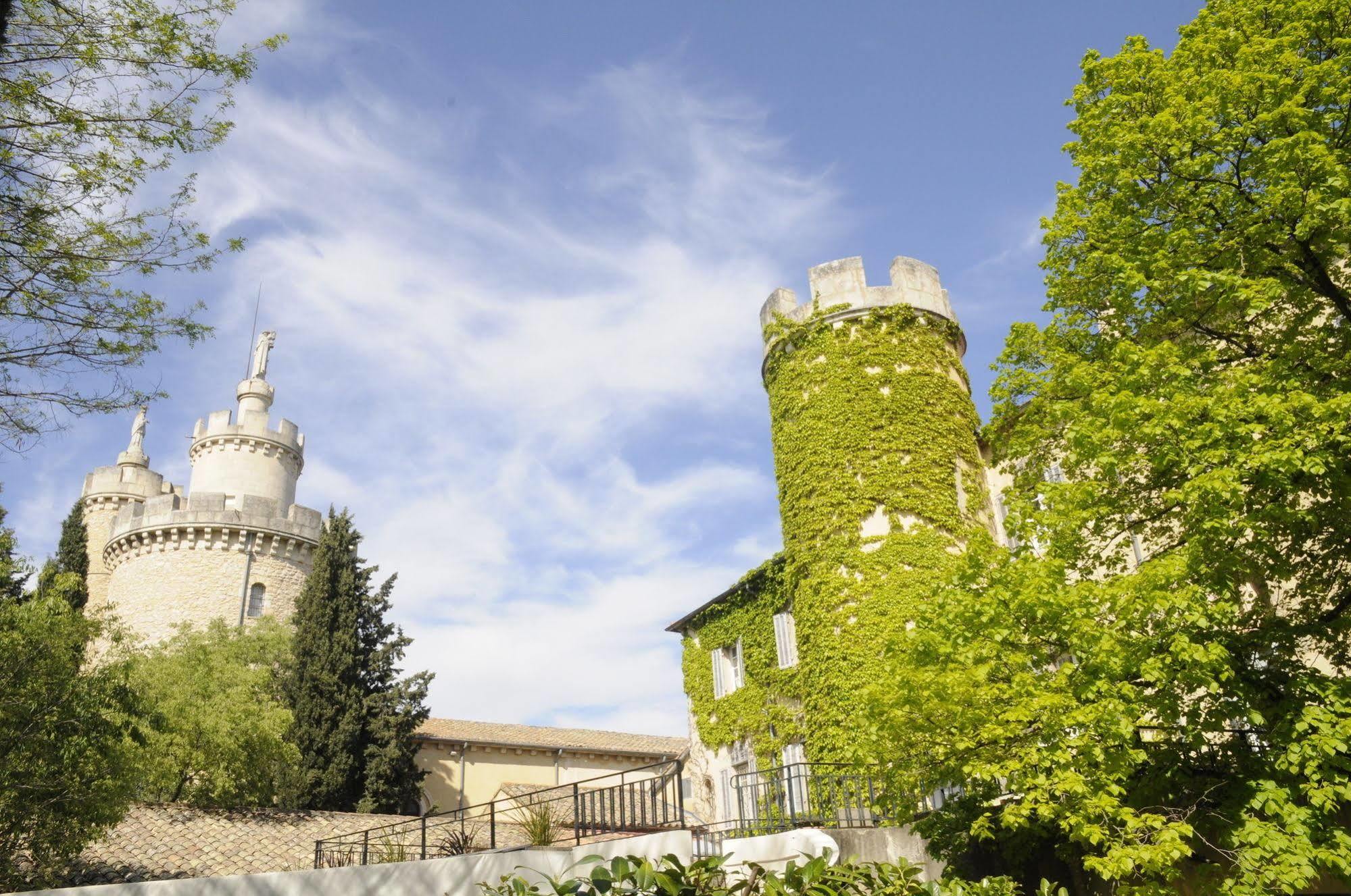 Hostellerie De L'Abbaye De Frigolet Graveson Exterior foto